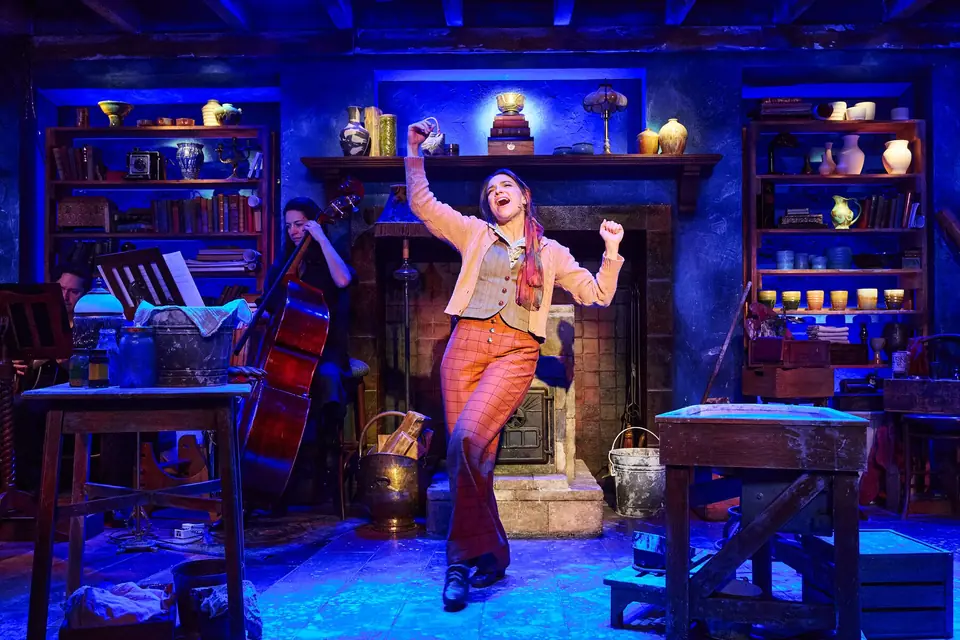 In Clay, Signature Theatre